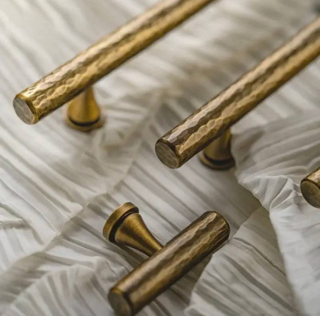 Modern Metal Long Door Handles Large Metal Bar Pulls Knobs Modern Cabinet Handles Kitchen Knob Wardrope Pull Knob furniture Bronze handles