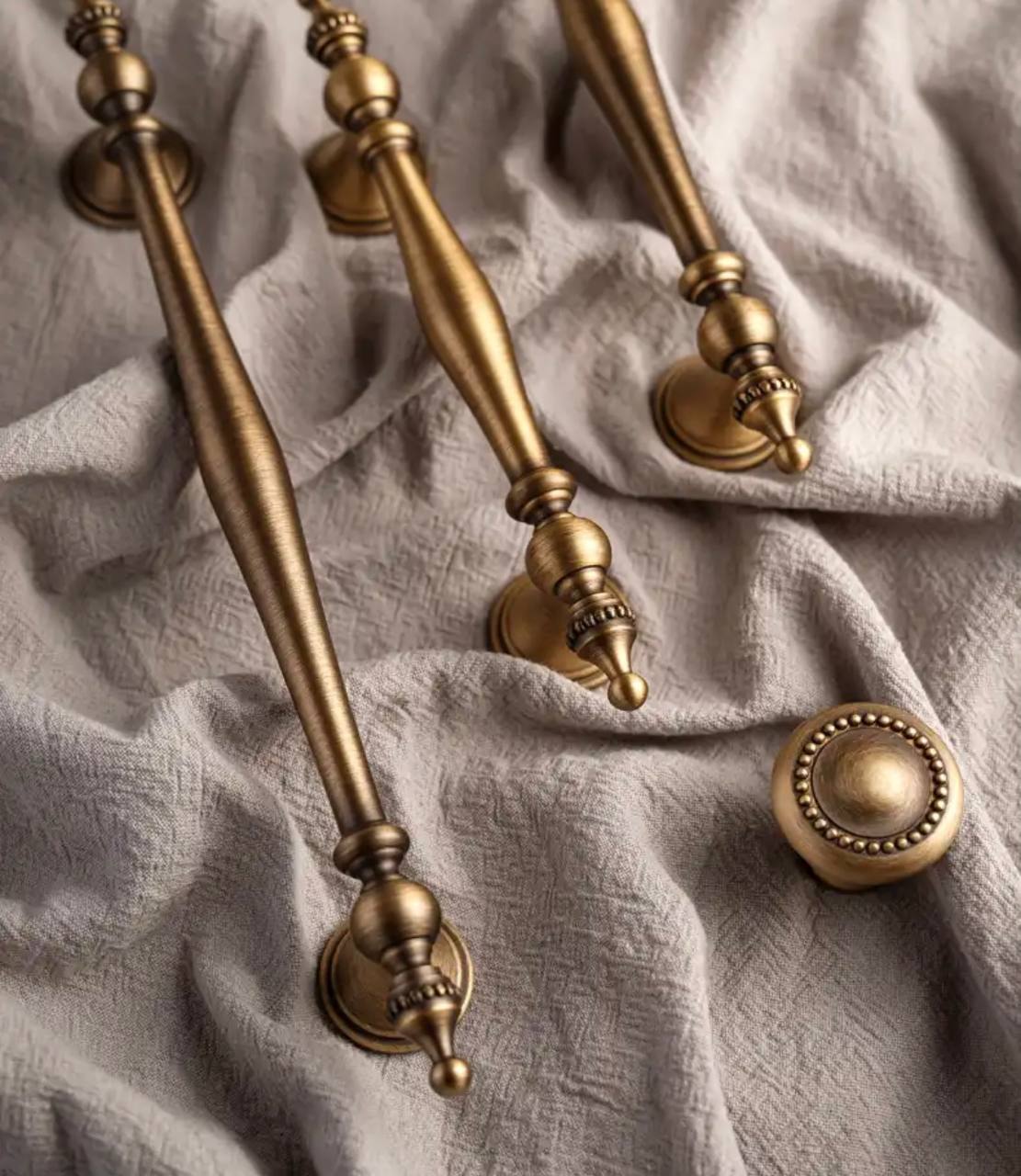 Modern Bronze Cabinet Handles Kitchen Knob  Pull Wardrobe Furniture Handle for Cabinet Living Room Home Office Bedroom Antique Brass Pull
