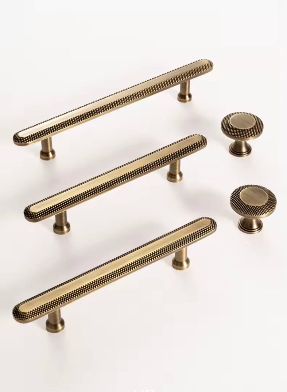 Modern Bronze Cabinet Handles Kitchen Knob  Pull Wardrobe Furniture Handle for Cabinet Living Room Home Office Bedroom Antique Brass Pull