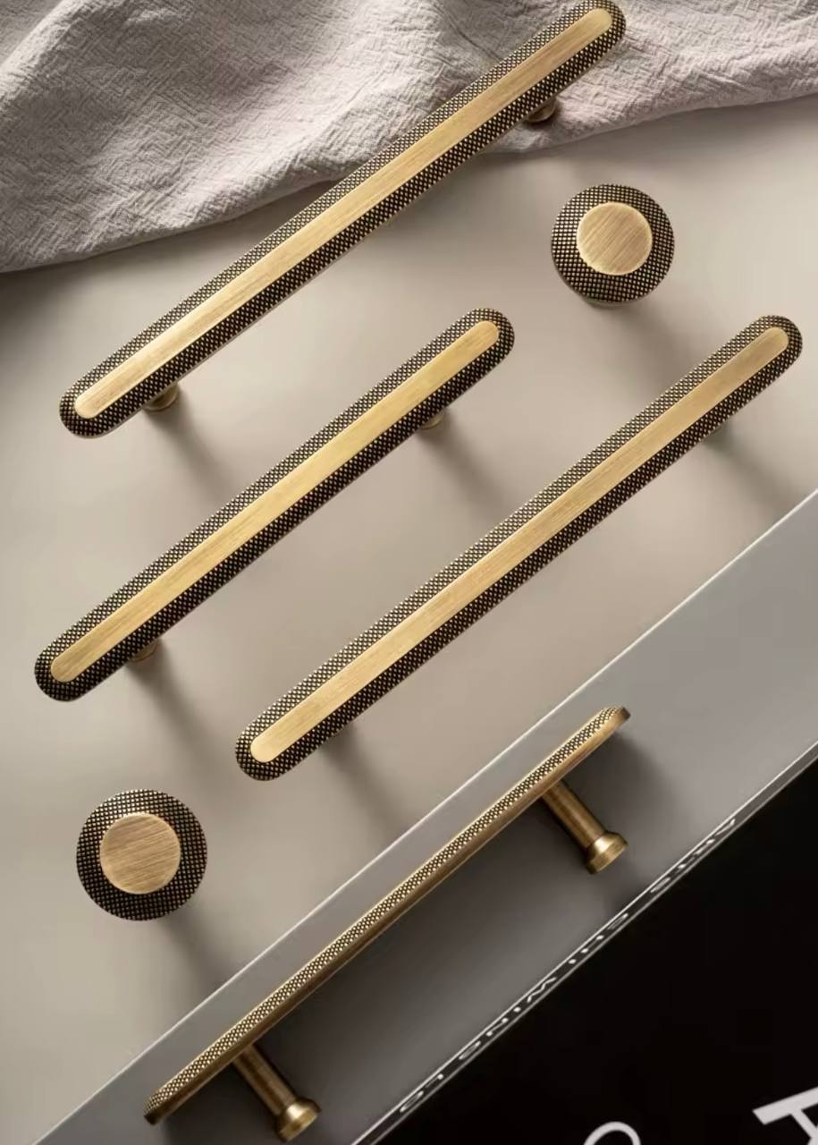 Modern Bronze Cabinet Handles Kitchen Knob  Pull Wardrobe Furniture Handle for Cabinet Living Room Home Office Bedroom Antique Brass Pull